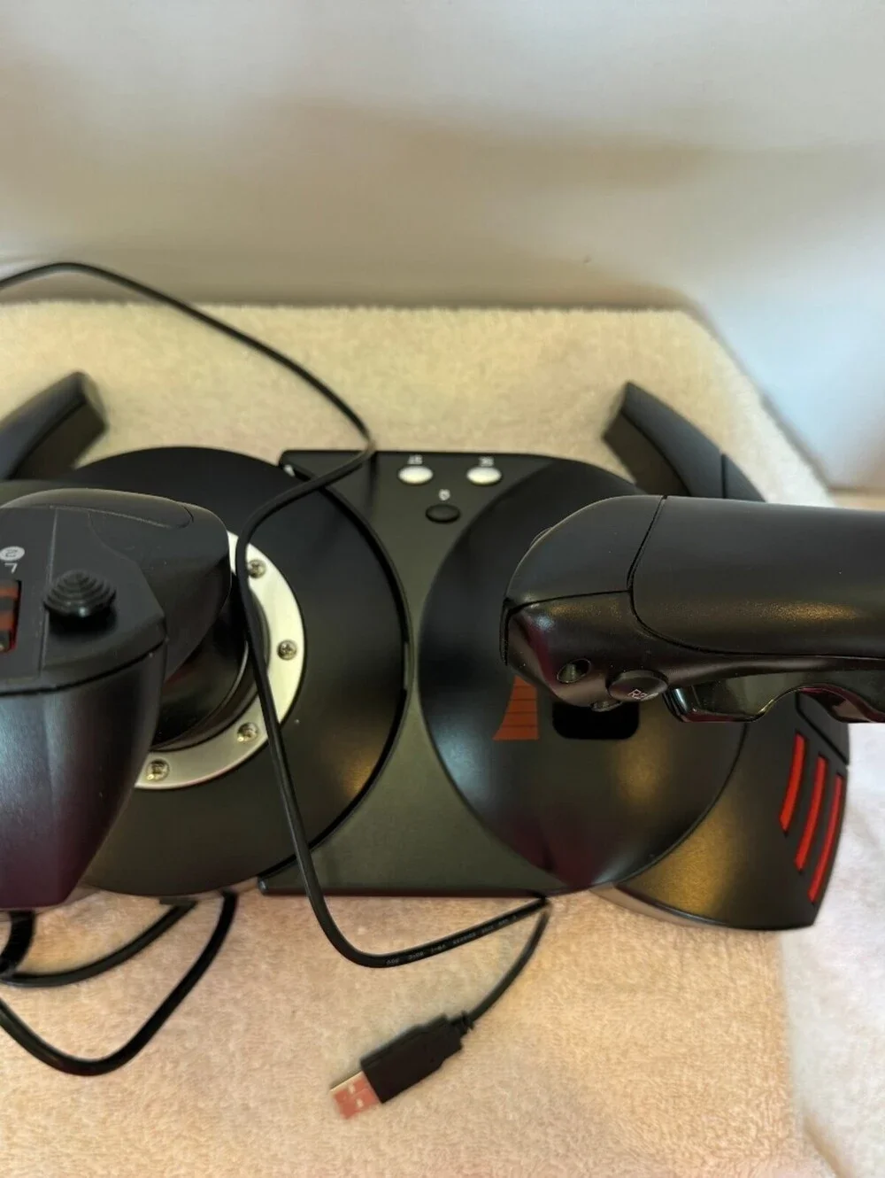 Thrustmaster T.Flight Hotas X Flight Stick Controller